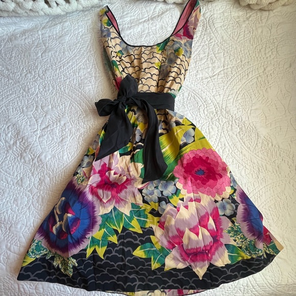 Size 6 Anthropologie Silk Dress - Picture 1 of 6